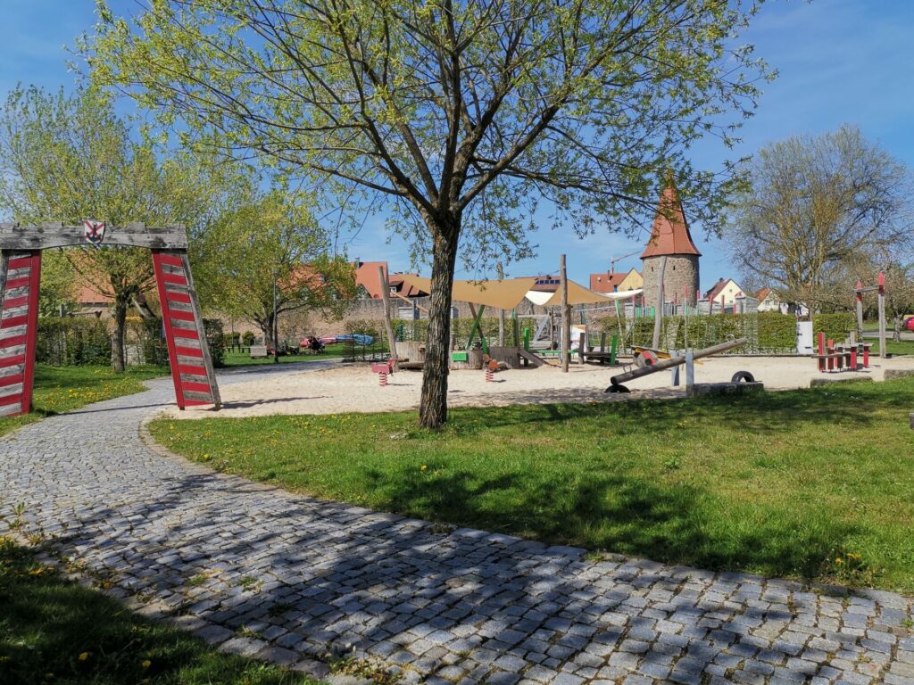 Spielplatz Merkendorf (Überblick)